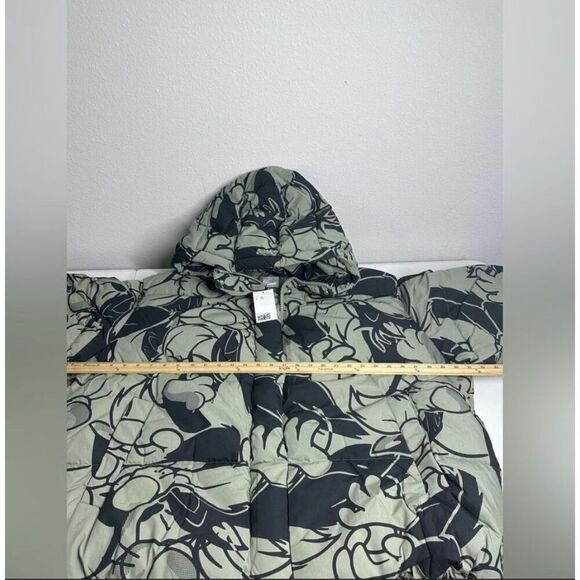 H&M x Warner Bros Ultra Oversized Puffer Coat Looney Tunes Sylvester Size XXL - Picture 8 of 15